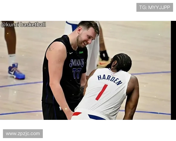 雄鹿晒字母哥詹姆斯东契奇拥抱瞬间诠释篮球传奇相互尊重